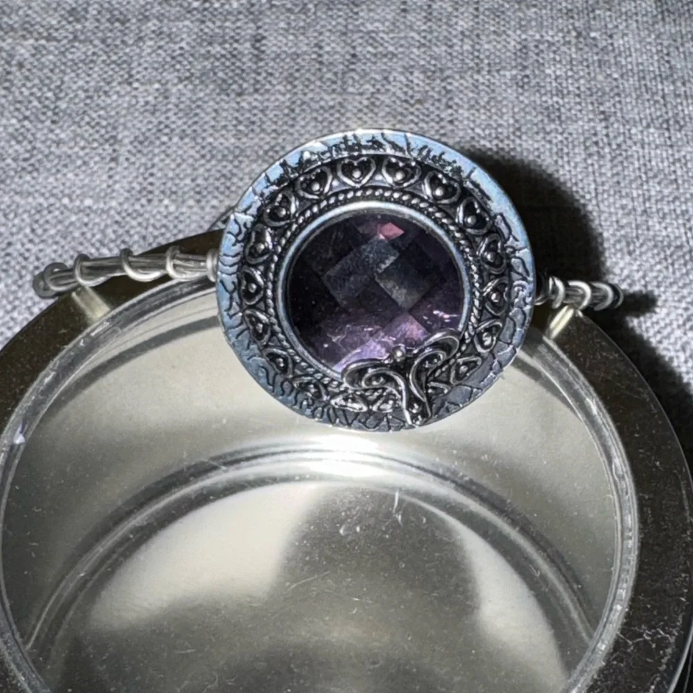 Bracelet Featuring 2 Ornate Silver Filigree Setting With Faceted Purple Glass - Picture 5 of 11